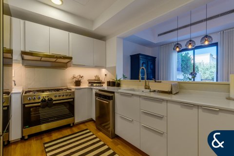 Villa in Mira, Reem, Dubai 3 bedrooms, 218 sq.m. № 78894 - photo 9