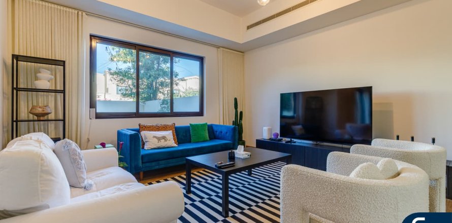 Villa in Mira, Reem, Dubai 3 bedrooms, 218 sq.m. № 78894