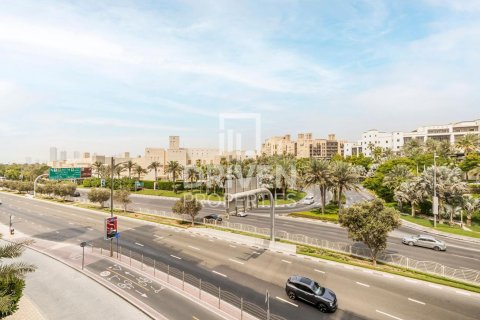 Appartement à Madinat Jumeirah Living, Umm Suqeim, Dubai, 2 chambres, 126 m², № 65793 - photo 1