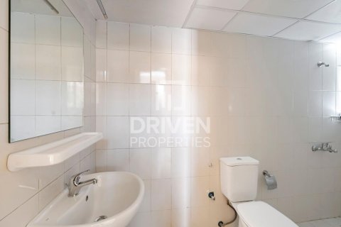 Villa in Dubai Land, Dubai 4 bedrooms, 311 sq.m. № 65794 - photo 20