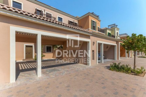 Villa en La Mer, Jumeirah, Dubai, 3 dormitorios, 263 m², № 65784 - foto 20