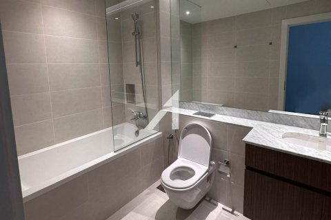 Снять в аренду квартиру в Джумейре, Дубай: 3 спальни, 180.2м², № 48043 - фото 16