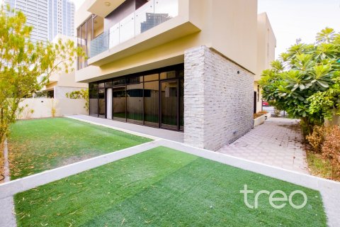 Villa en DAMAC Hills (Akoya by DAMAC), Dubai, 5 dormitorios, 437.39 m², № 138091