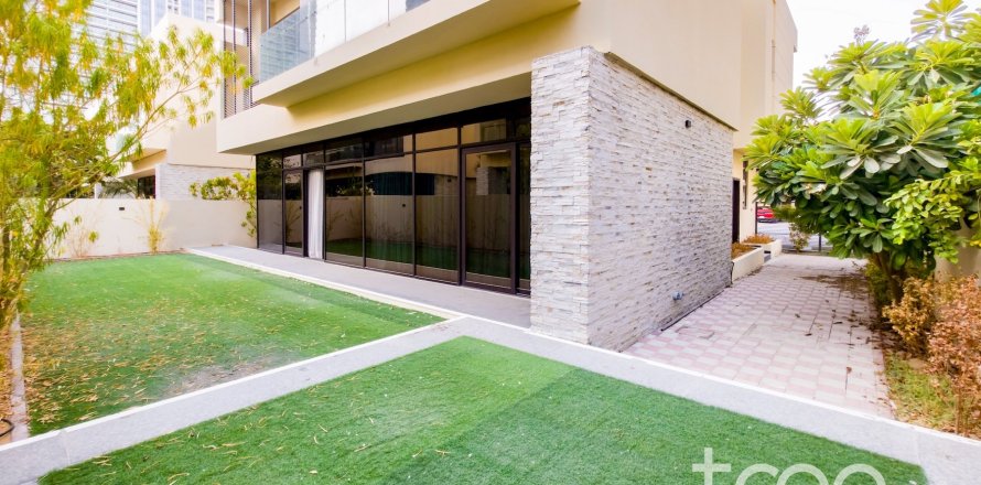 Villa en DAMAC Hills (Akoya by DAMAC), Dubai, 5 dormitorios, 437.39 m², № 138091