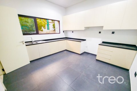 Villa en DAMAC Hills (Akoya by DAMAC), Dubai, 5 dormitorios, 437.39 m², № 138091 - foto 11