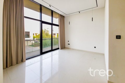 Villa en DAMAC Hills (Akoya by DAMAC), Dubai, 5 dormitorios, 437.39 m², № 138091 - foto 14
