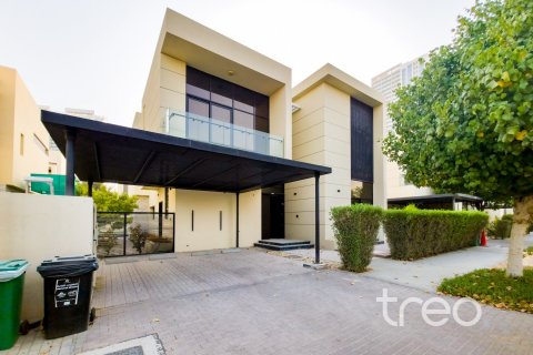 Villa en DAMAC Hills (Akoya by DAMAC), Dubai, 5 dormitorios, 437.39 m², № 138091 - foto 4
