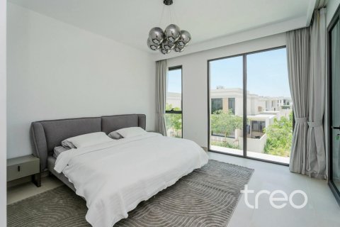 Villa in Harmony, Tilal Al Ghaf, Dubai 4 bedrooms, 371.61 sq.m. № 138086 - photo 10