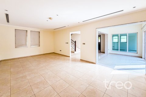 فيلا في Regional, Jumeirah Park, دبي 3 غرف نوم, 284.56 م² رقم 138096 - صورة 5