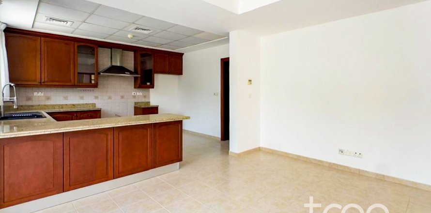 Вилла в Арабиан Ранчес, Дубай, 4 спальни, 321.26м², № 138089