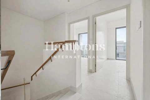 Townhouse in The Valley, Dubai 4 bedrooms, 331.66371000 sq.m. № 135090 - photo 3