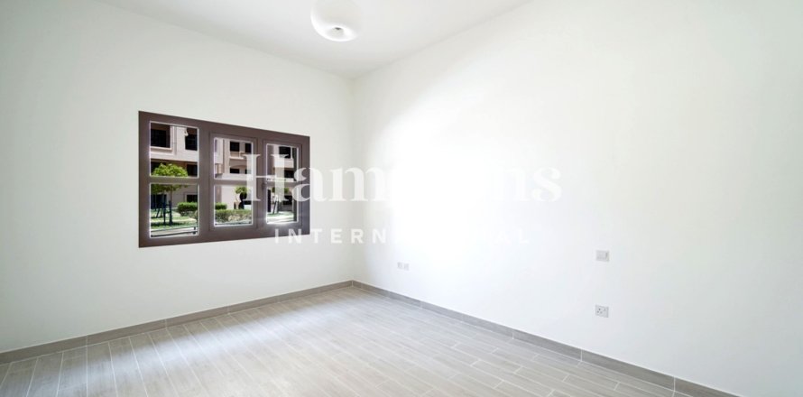 Apartamento en Hillside at Jumeirah Golf Estates, Jumeirah Golf Estates, Dubai, 3 dormitorios, 167.85 m², № 135097