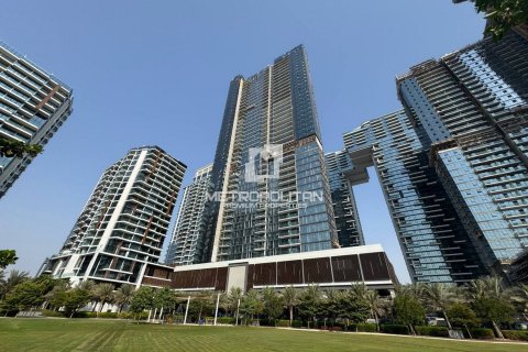 Купить квартиру в Аль-Кифафе, Дубай: 1 спальня, 66м², № 73202 - фото 1