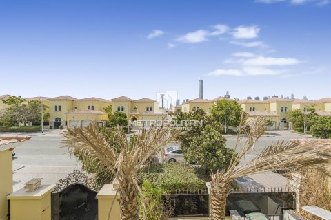 Villa en Jumeirah Park, Dubai, 4 dormitorios, 660 m², № 73195 - foto 24