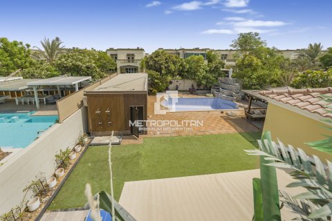 Villa en Jumeirah Park, Dubai, 4 dormitorios, 660 m², № 73195 - foto 28