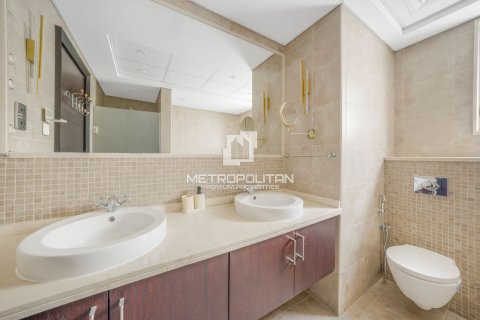 Villa en Jumeirah Park, Dubai, 4 dormitorios, 660 m², № 73195 - foto 21