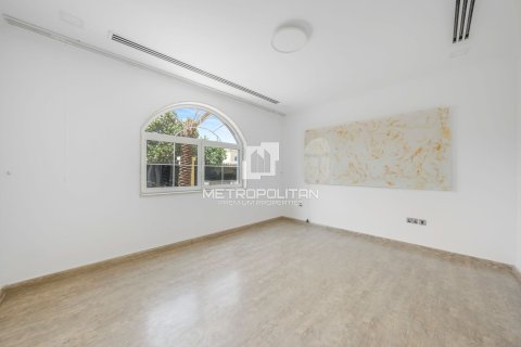 Villa en Jumeirah Park, Dubai, 4 dormitorios, 660 m², № 73195 - foto 30