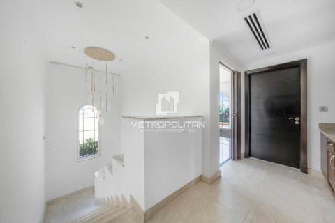 Villa en Jumeirah Park, Dubai, 4 dormitorios, 660 m², № 73195 - foto 23