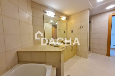 Apartment in Shoreline Apartments, Palm Jumeirah, Dubai 2 bedrooms, 147 sq.m. № 105828 - photo 8