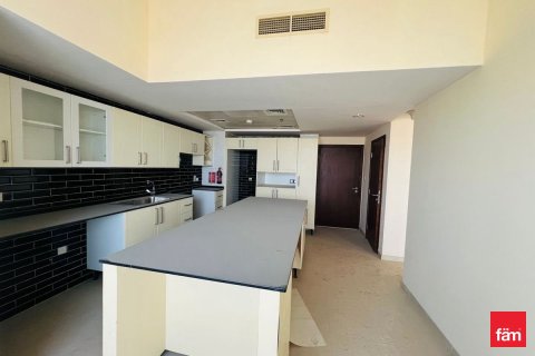 Apartment in City of Arabia, Dubai 3 bedrooms, 207.6 sq.m. № 23799 - photo 13