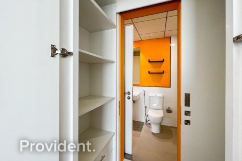 Apartment in wasl gate, Dubai 2 bedrooms № 30778 - photo 15