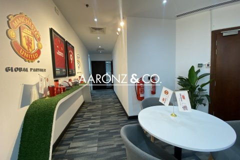 Oficina en Dubai Investment Park, Dubai, 494 m², № 55485 - foto 4