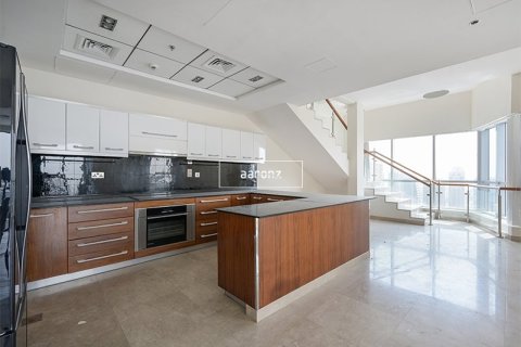 Снять в аренду пентхаус в Дубай Марине, Дубай: 5 спален, 345.5м², № 55486 - фото 4