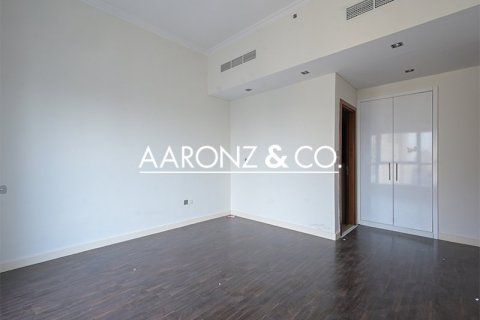 Снять в аренду пентхаус в Дубай Марине, Дубай: 5 спален, 345м², № 55486 - фото 11