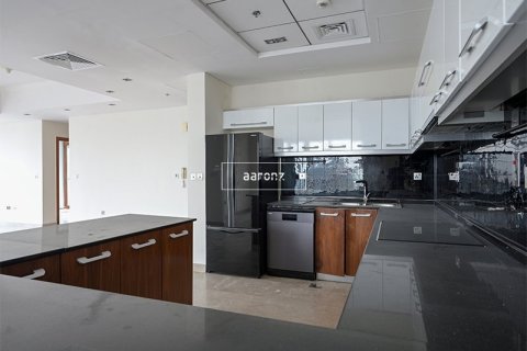 Снять в аренду пентхаус в Дубай Марине, Дубай: 5 спален, 345.5м², № 55486 - фото 16