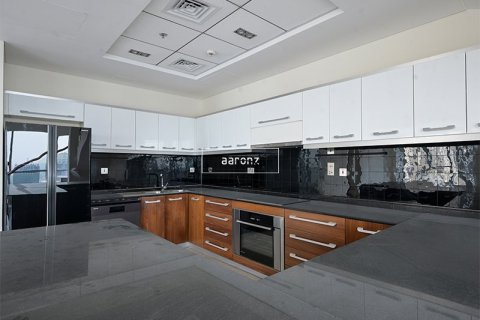 Снять в аренду пентхаус в Дубай Марине, Дубай: 5 спален, 345.5м², № 55486 - фото 15