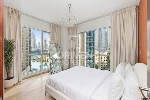 Apartamento en The Residences, Downtown Dubai (Downtown Burj Dubai), Dubai, 3 dormitorios, 170.76 m², № 127418 - foto 19