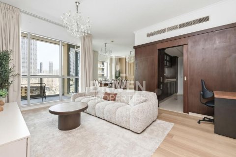 Apartamento en The Residences, Downtown Dubai (Downtown Burj Dubai), Dubai, 3 dormitorios, 170.76 m², № 127418 - foto 3