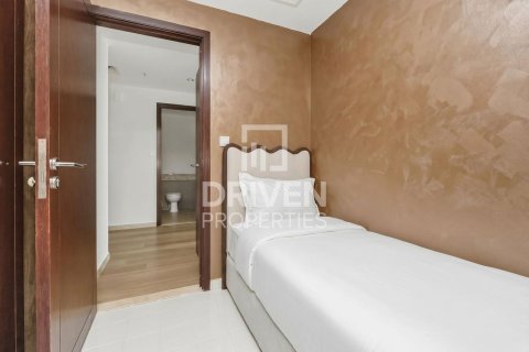 Apartamento en The Residences, Downtown Dubai (Downtown Burj Dubai), Dubai, 3 dormitorios, 170.76 m², № 127418 - foto 17