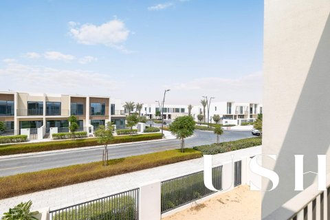 Townhouse in The Valley, Dubai 4 bedrooms, 257 sq.m. № 42292 - photo 1