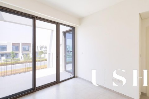 Townhouse in The Valley, Dubai 4 bedrooms, 257 sq.m. № 42292 - photo 26