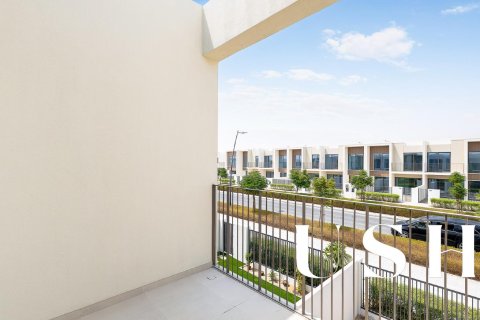 Townhouse in The Valley, Dubai 4 bedrooms, 257 sq.m. № 42292 - photo 25