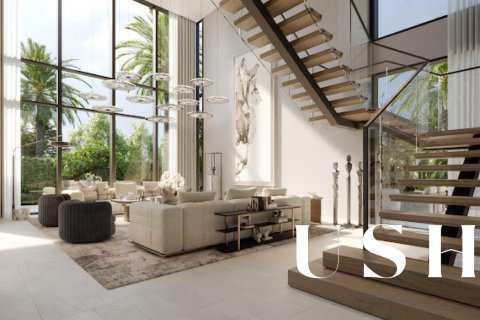 Townhouse in Nad Al Sheba 1, Nadd Al Sheba, Dubai 3 bedrooms, 300 sq.m. № 42284 - photo 5