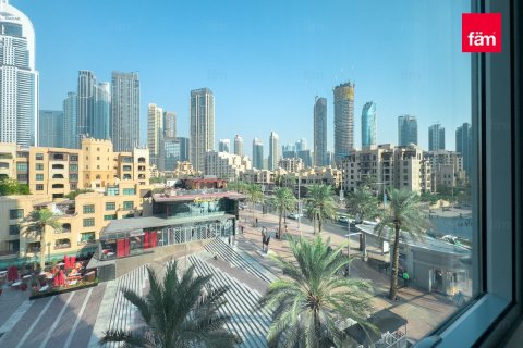 Снять в аренду квартиру в Даунтаун Дубай (Даунтаун Бурдж Дубай), Дубай: 2 спальни, 111.5м², № 90218 - фото 16