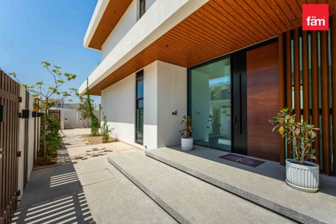 Villa in Al Furjan, Dubai 5 bedrooms, 767.6 sq.m. № 23169 - photo 21