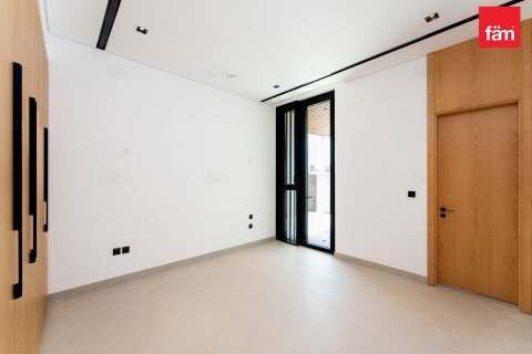 Villa in Al Furjan, Dubai 5 bedrooms, 767.6 sq.m. № 23169 - photo 14