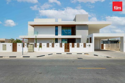 Villa in Al Furjan, Dubai 5 bedrooms, 767.6 sq.m. № 23169 - photo 1