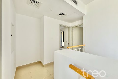 Adosado en Dubai Hills Estate, Dubai, 4 dormitorios, 221.76 m², № 136238 - foto 22