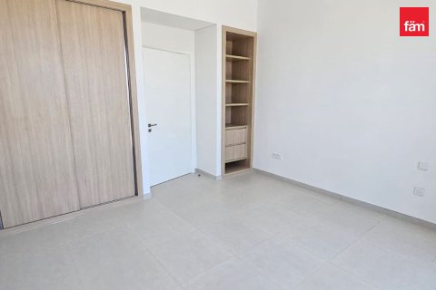 Adosado en Jebel Ali, Dubai, 3 dormitorios, 267.8 m², № 117732 - foto 11