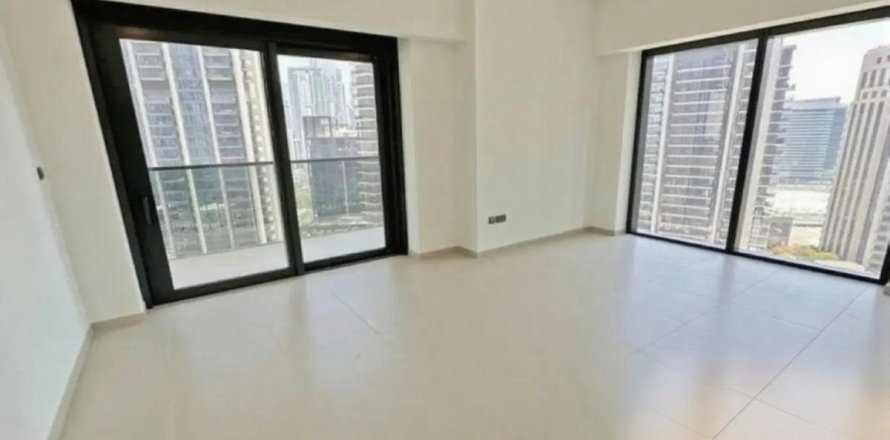 Квартира в Дубае, 2 спальни, 112.8м², № 117734