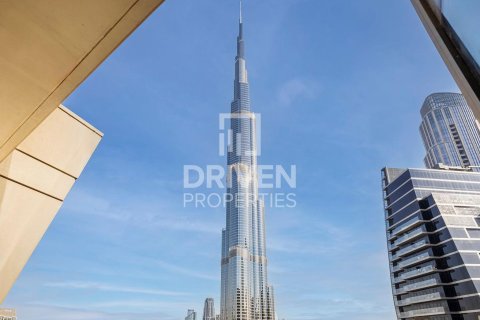 Apartment in Burj Vista, Downtown Dubai (Downtown Burj Dubai), Dubai 3 bedrooms, 165.37 sq.m. № 126704