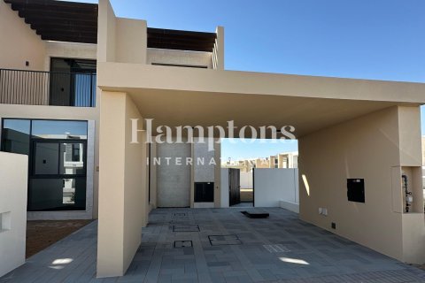 Снять в аренду виллу в Dubai South (Dubai World Central), Дубай: 4 спальни, 372.88012595м², № 119221 - фото 4