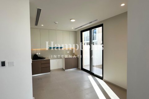 Снять в аренду виллу в Dubai South (Dubai World Central), Дубай: 4 спальни, 372.88012595м², № 119221 - фото 11