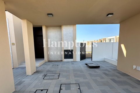 Снять в аренду виллу в Dubai South (Dubai World Central), Дубай: 4 спальни, 372.88012595м², № 119221 - фото 20