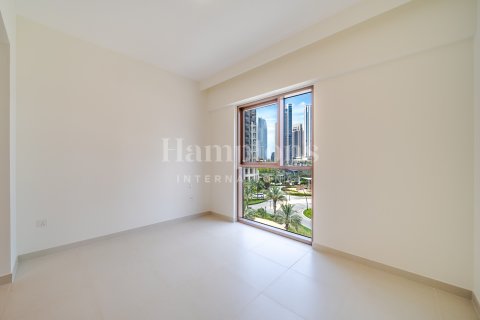 Снять в аренду квартиру в Dubai Creek Harbour (The Lagoons), Дубай: 2 спальни, 93.27461200м², № 119223 - фото 4