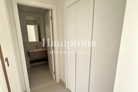 Снять в аренду виллу в Dubai South (Dubai World Central), Дубай: 4 спальни, 354.51970606м², № 119222 - фото 9